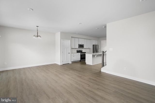 68 ROSEMARY WAY, Mount Laurel, NJ 08054