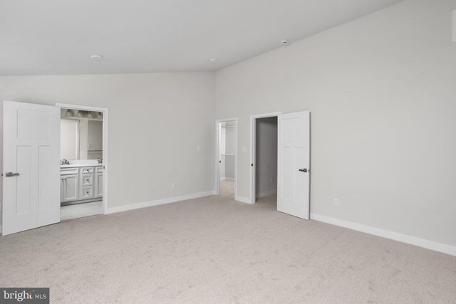 68 ROSEMARY WAY, Mount Laurel, NJ 08054