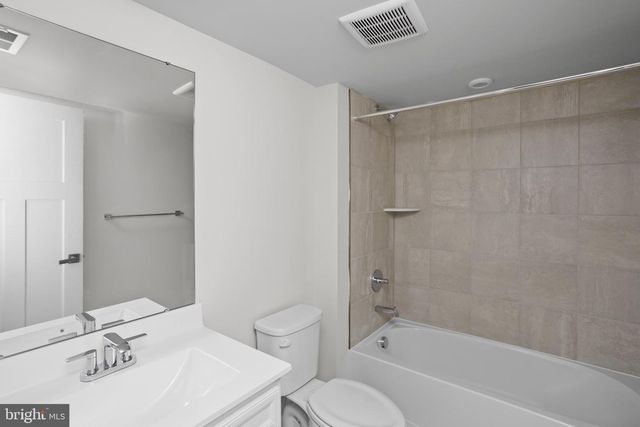 68 ROSEMARY WAY, Mount Laurel, NJ 08054