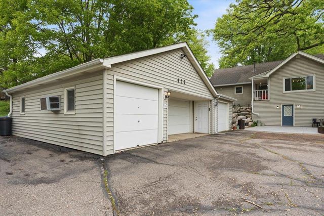 425 County Road 19, Minnetrista, MN 55364