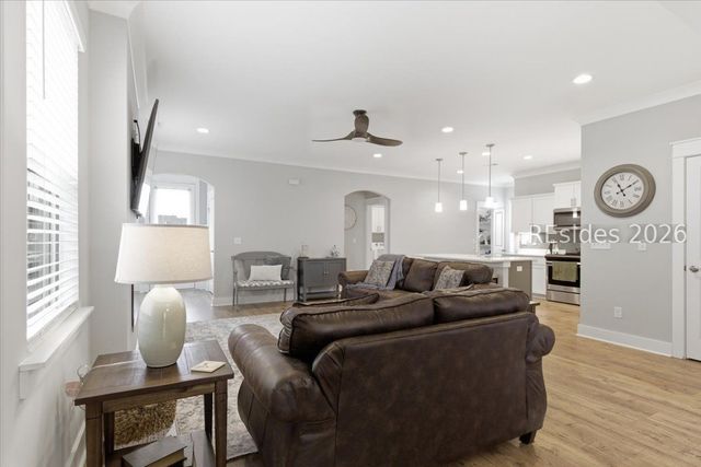 17 Garden Gate Cir E, Hardeeville, SC 29927