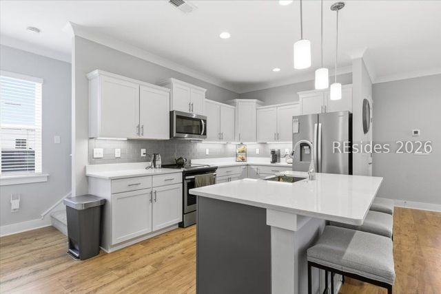 17 Garden Gate Cir E, Hardeeville, SC 29927