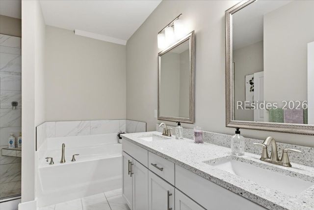 17 Garden Gate Cir E, Hardeeville, SC 29927