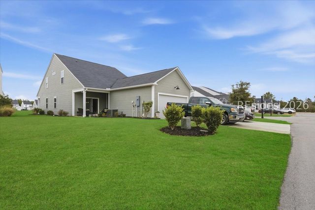 17 Garden Gate Cir E, Hardeeville, SC 29927