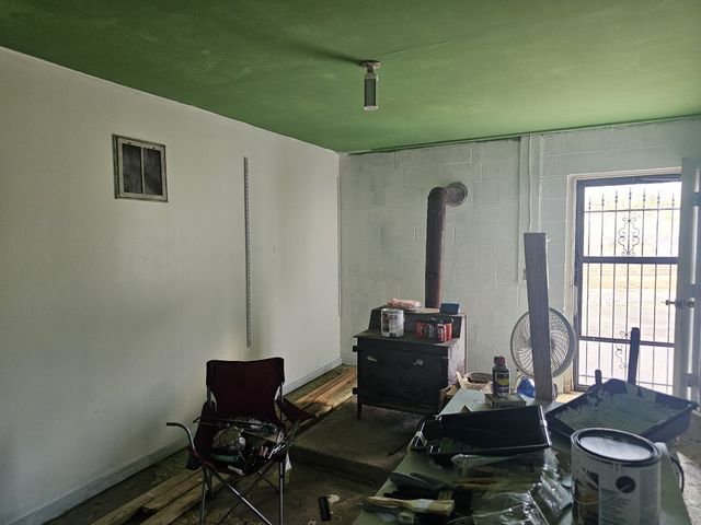 1077 Rock Ave, Palmer, TN 37365