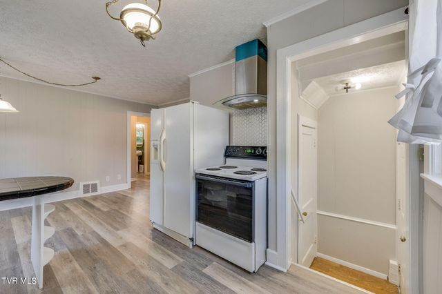 1802 Washington Avenue, Kingsport, TN 37664