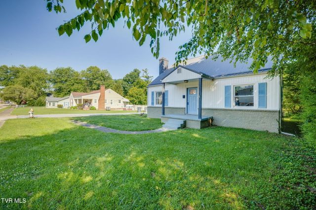 1802 Washington Avenue, Kingsport, TN 37664