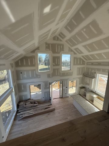 119 Pondview Dr, Hohenwald, TN 38462