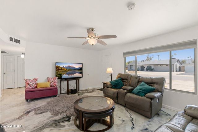 3418 E LUPINE Avenue, Phoenix, AZ 85028