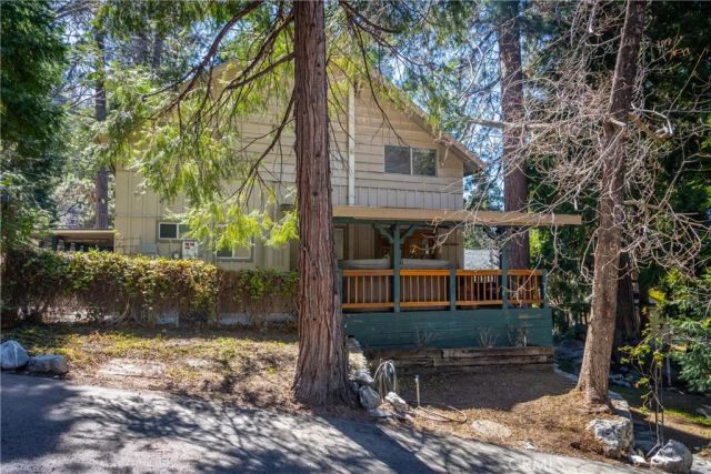 41208 Valley Of The Falls Drive, Forest Falls, CA 92339