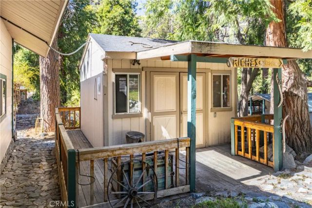 41208 Valley Of The Falls Drive, Forest Falls, CA 92339