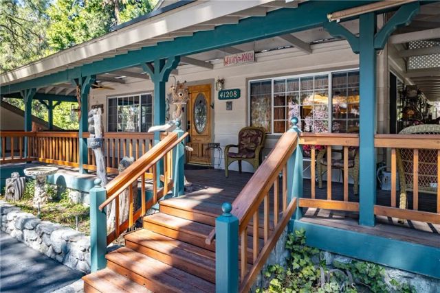 41208 Valley Of The Falls Drive, Forest Falls, CA 92339