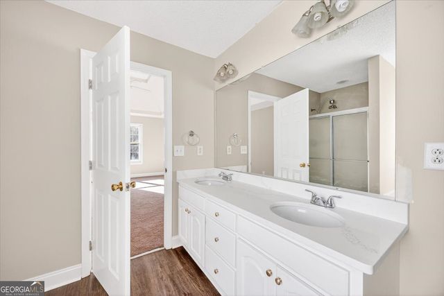 132 Pineworth Pointe Drive, Macon, GA 31216