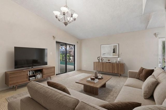 9004 HOGANS BEND, Tampa, FL 33647