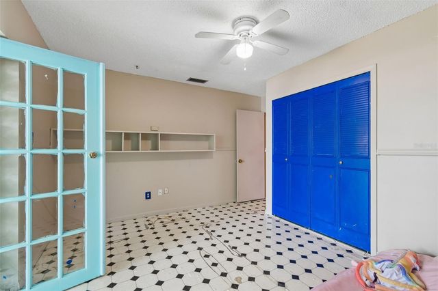 9004 HOGANS BEND, Tampa, FL 33647