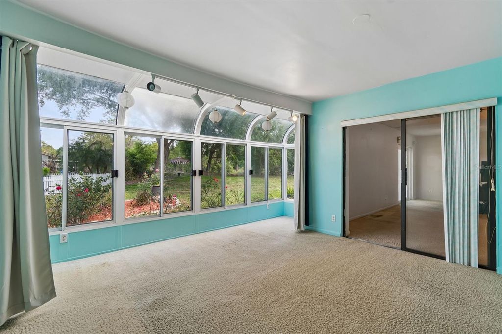 Image 26 of property listing at 9004 HOGANS BEND, Tampa, FL 33647