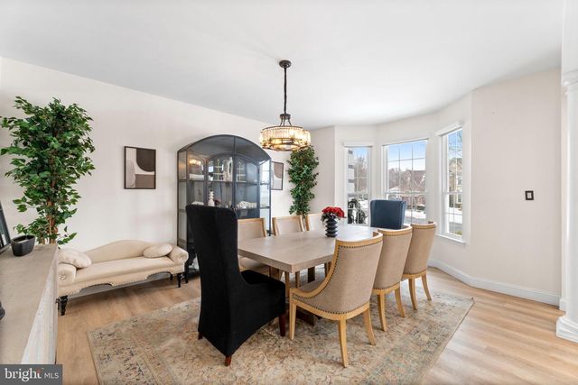 24 EXTON CIR, Cherry Hill, NJ 08003