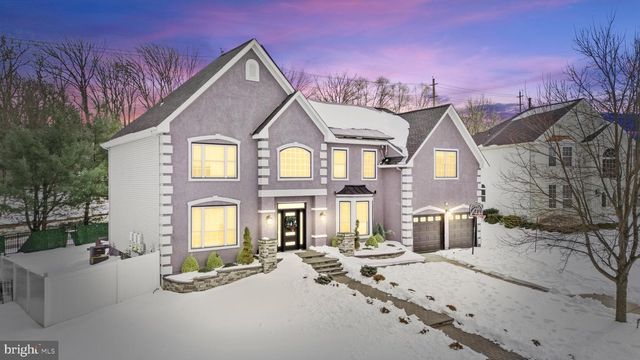 24 EXTON CIR, Cherry Hill, NJ 08003