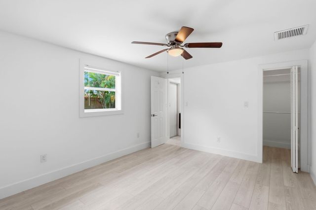 898 SW 10th Avenue, Boca Raton, FL 33486