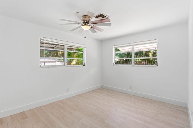 898 SW 10th Avenue, Boca Raton, FL 33486