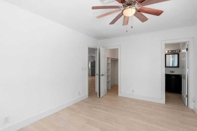 898 SW 10th Avenue, Boca Raton, FL 33486