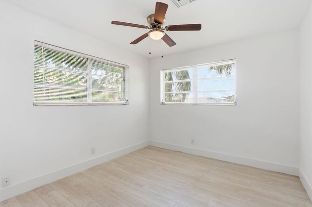 898 SW 10th Avenue, Boca Raton, FL 33486