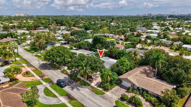 898 SW 10th Avenue, Boca Raton, FL 33486