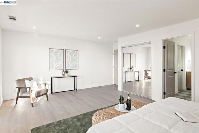 3531 La Mesa Dr, Hayward, CA 94542