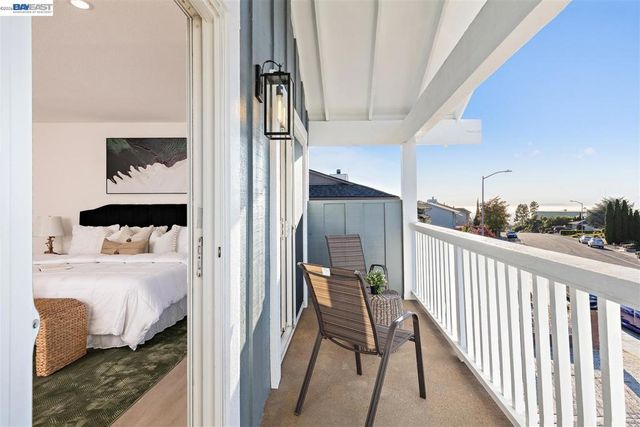 3531 La Mesa Dr, Hayward, CA 94542