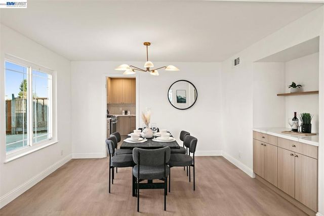 3531 La Mesa Dr, Hayward, CA 94542