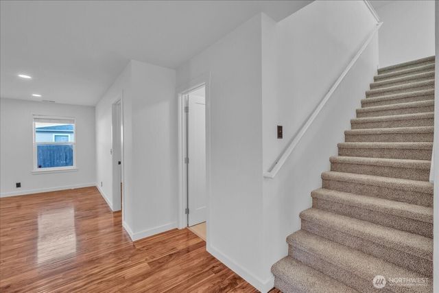 414 Easy Street SE, Rainier, WA 98576