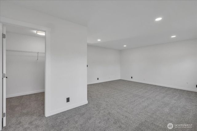 414 Easy Street SE, Rainier, WA 98576