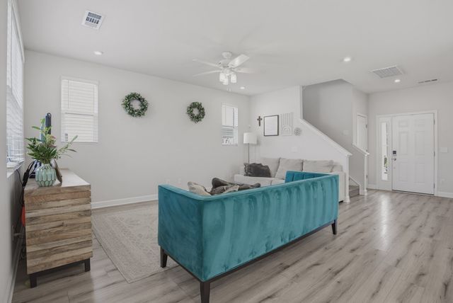 1209 Foxton Ln, Antioch, TN 37013