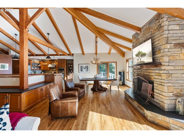 83837 HIGHWAY 101, Florence, OR 97439