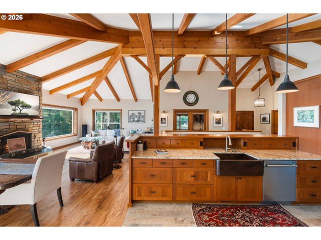 83837 HIGHWAY 101, Florence, OR 97439