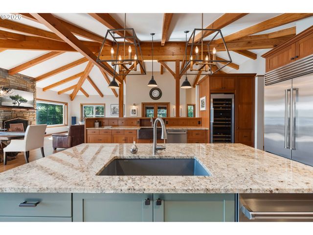 83837 HIGHWAY 101, Florence, OR 97439