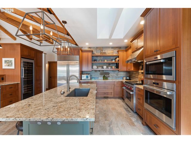 83837 HIGHWAY 101, Florence, OR 97439