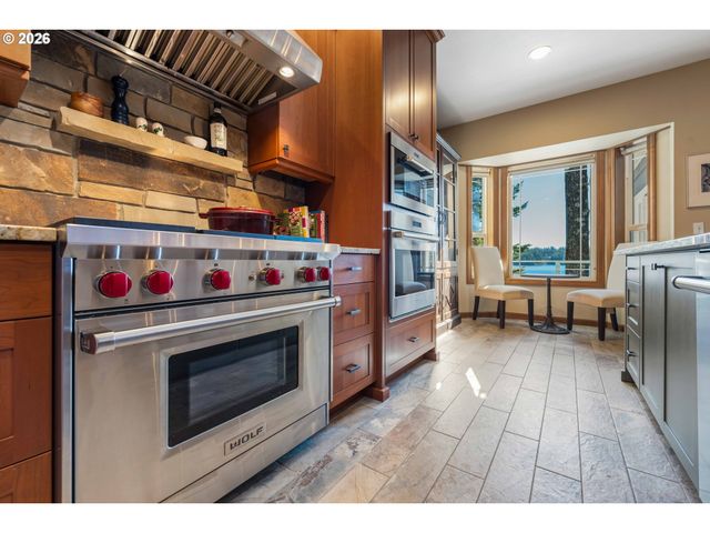 83837 HIGHWAY 101, Florence, OR 97439