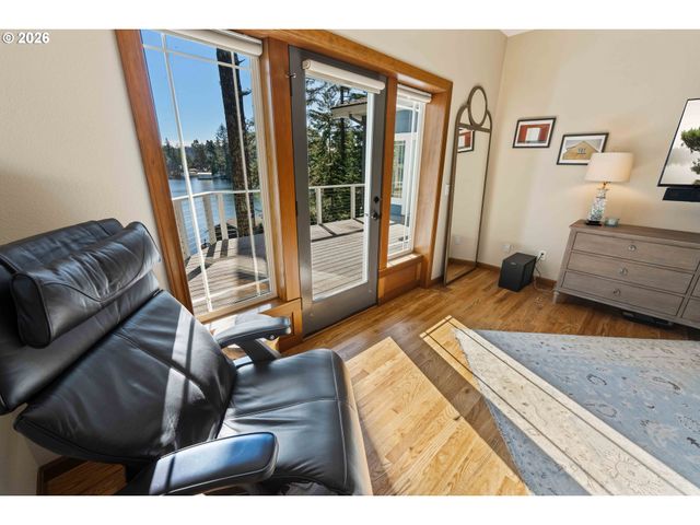 83837 HIGHWAY 101, Florence, OR 97439