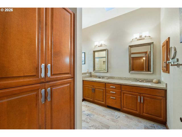 83837 HIGHWAY 101, Florence, OR 97439