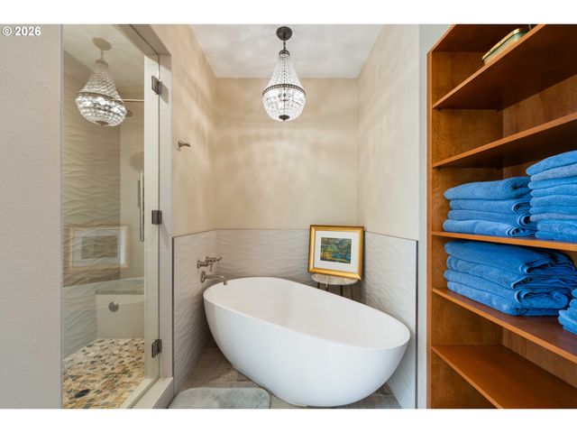 83837 HIGHWAY 101, Florence, OR 97439