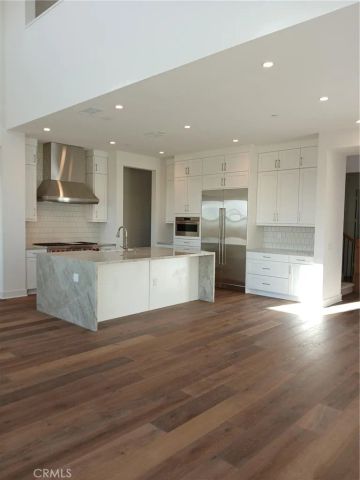 740 Via Arezzo Place, Altadena, CA 91001