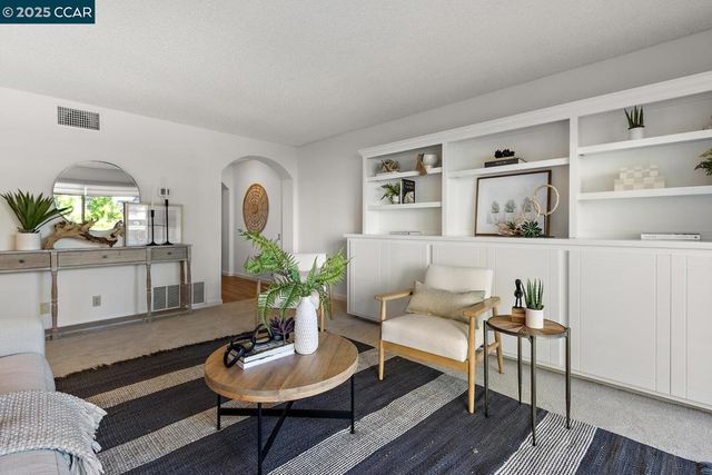 1501 Ptarmigan Dr 2A, Walnut Creek, CA 94595