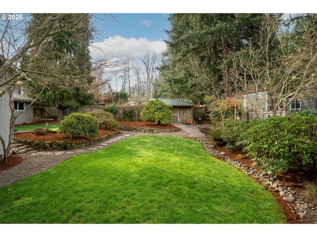 1220 FARRVIEW Ct, West Linn, OR 97068
