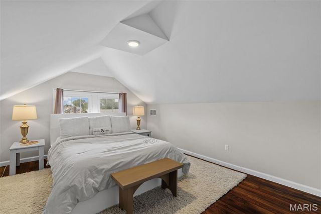 4329 Bingham Avenue, St Louis, MO 63116