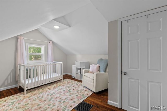 4329 Bingham Avenue, St Louis, MO 63116