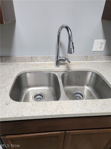 21131 Morris Avenue, Euclid, OH 44123