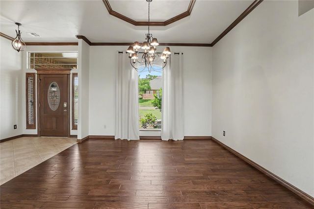 2304 Hanover Lane, Edmond, OK 73034