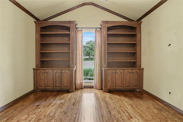 2304 Hanover Lane, Edmond, OK 73034