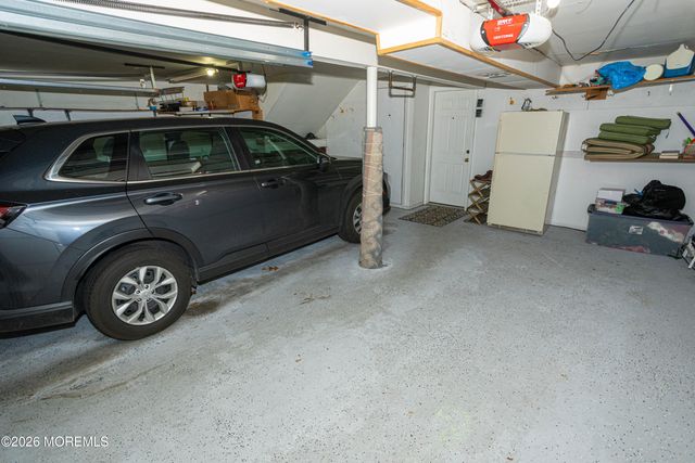 10 Lapa Court, Parlin, NJ 08859